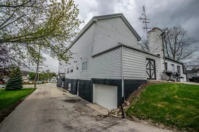 200 W Washington St, Slinger, WI 53086 - Photo 3