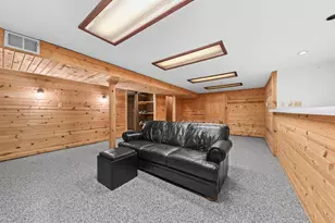 N61W15030 How Ave, Menomonee Falls, WI 53051 - Photo 25