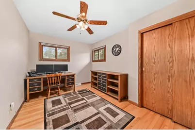 N61W15030  How Ave, Menomonee Falls, WI 53051 - Photo 17