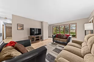 N61W15030 How Ave, Menomonee Falls, WI 53051 - Photo 7