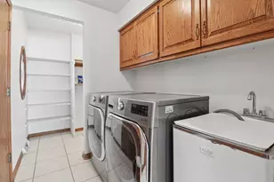 12445 W North Ln, New Berlin, WI 53151 - Photo 25