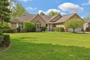 12445 W North Ln, New Berlin, WI 53151 - Photo 3