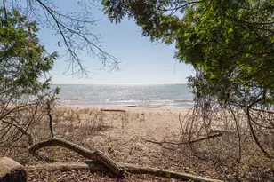 3582 E Norport Dr, Port Washington, WI 53074 - Photo 5