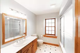 3582 E Norport Dr, Port Washington, WI 53074 - Photo 23