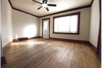 2547 N 56th St #2547A, Milwaukee, WI 53210 - Photo 9