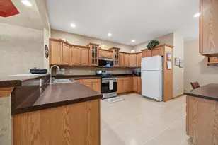 660 Waters Edge Dr, Whitewater, WI 53190 - Photo 9