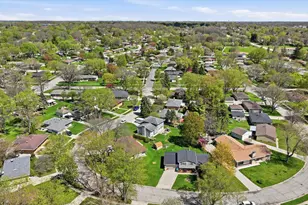 6009 Oriole Ln, Greendale, WI 53129 - Photo 37