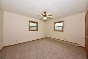 7526 W County Line Rd, Mequon, WI 53092 - Photo 9
