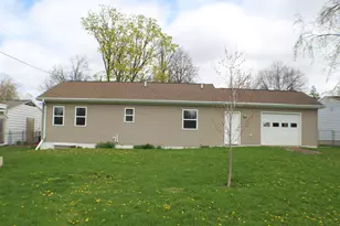 1860 Neal Ct, Green Bay, WI 54302 - Photo 27