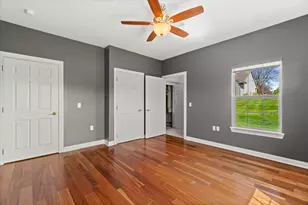 8610 S Roxbury Way, Oak Creek, WI 53154 - Photo 17