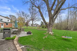 12547 N Jonquil Ct, Mequon, WI 53092 - Photo 41