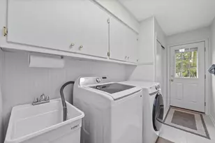12547 N Jonquil Ct, Mequon, WI 53092 - Photo 19