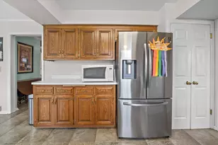 12547 N Jonquil Ct, Mequon, WI 53092 - Photo 11