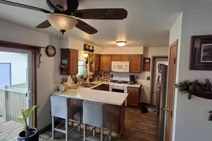 221 Robert St, Watertown, WI 53098 - Photo 3