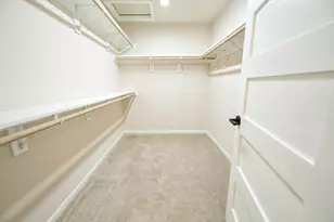 10601 N Tree Sparrow Dr, Mequon, WI 53097 - Photo 19