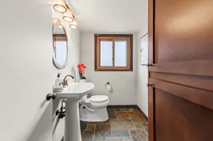 8480 N Indian Creek Pkwy, Fox Point, WI 53217 - Photo 11
