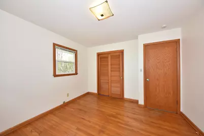 5760 W Betty Ln, Brown Deer, WI 53223 - Photo 15