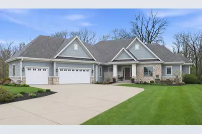 236  Four Winds Ct, Hartland, WI 53029 - Photo 1