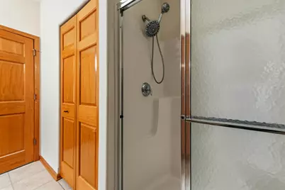 106 N 74th St, Milwaukee, WI 53213 - Photo 33