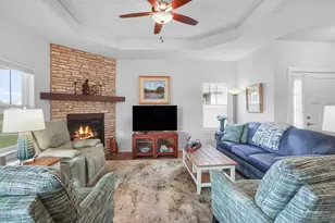 W253N6621 Aspen Ln, Sussex, WI 53089 - Photo 7