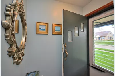 3041 N 78th St, Milwaukee, WI 53222 - Photo 3