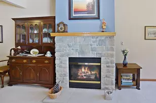 W398N5983 Autumn Woods Dr, Oconomowoc, WI 53066 - Photo 9