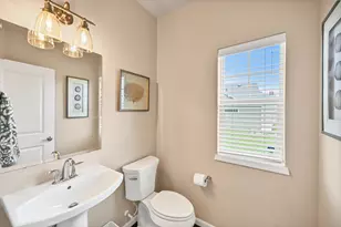 7850 W Mourning Dove Ln, Mequon, WI 53097 - Photo 19