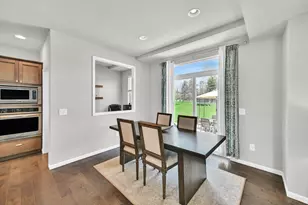 7850 W Mourning Dove Ln, Mequon, WI 53097 - Photo 11