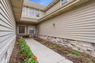 1664 New Port Vista Dr, Port Washington, WI 53074 - Photo 45