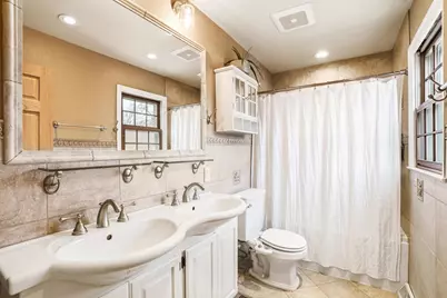 4748  Sumac Ln, Greendale, WI 53129 - Photo 31