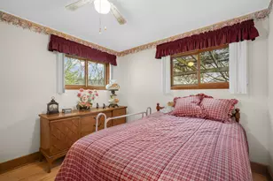 2201 S 74th St, West Allis, WI 53219 - Photo 21