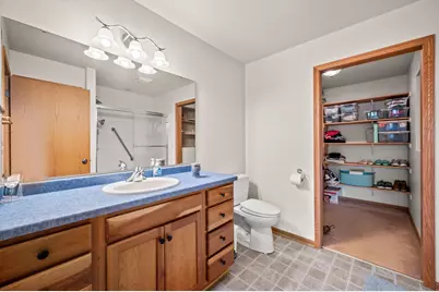133 S 2nd St, Oostburg, WI 53070 - Photo 11
