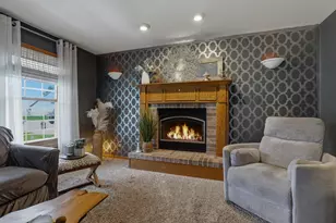 3107 44th St, Two Rivers, WI 54241 - Photo 9