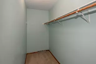 8160 S Wildwood Dr, Oak Creek, WI 53154 - Photo 33