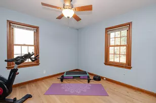 2876 S 86th St, West Allis, WI 53227 - Photo 15
