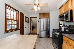 2876 S 86th St, West Allis, WI 53227 - Photo 21