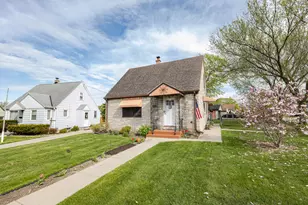 2876 S 86th St, West Allis, WI 53227 - Photo 29