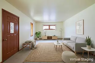 1019 S 25th St, Manitowoc, WI 54220 - Photo 9