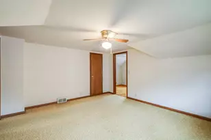 1019 S 25th St, Manitowoc, WI 54220 - Photo 29