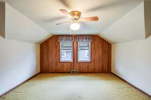 1019 S 25th St, Manitowoc, WI 54220 - Photo 27