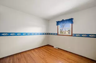 7002 W Lindner Dr, Franklin, WI 53132 - Photo 45