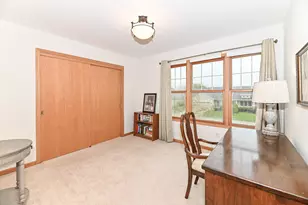 1736 Raintree Ln, Racine, WI 53406 - Photo 29