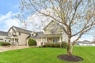 1736 Raintree Ln, Racine, WI 53406 - Photo 45