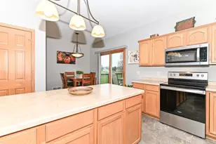 1736 Raintree Ln, Racine, WI 53406 - Photo 19