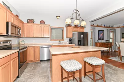 1736  Raintree Ln #47, Racine, WI 53406 - Photo 15