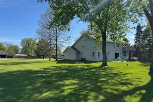 2311 E Lorena Dr, Turtle, WI 53511 - Photo 47