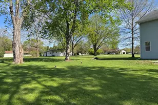 2311 E Lorena Dr, Turtle, WI 53511 - Photo 41