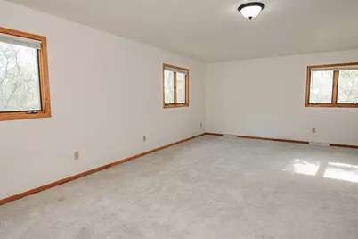 16208  Denzer Rd, Rollingstone, MN 55959 - Photo 11