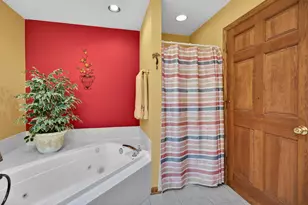910 St Andrews Old, Racine, WI 53185 - Photo 17