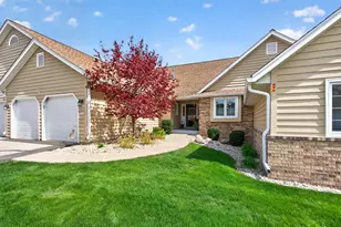 910 St Andrews Old, Racine, WI 53185 - Photo 35
